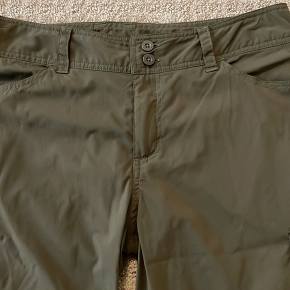 Patagonia Olive Green Solimar Convertible Bermuda Shorts - Picture 3 of 8